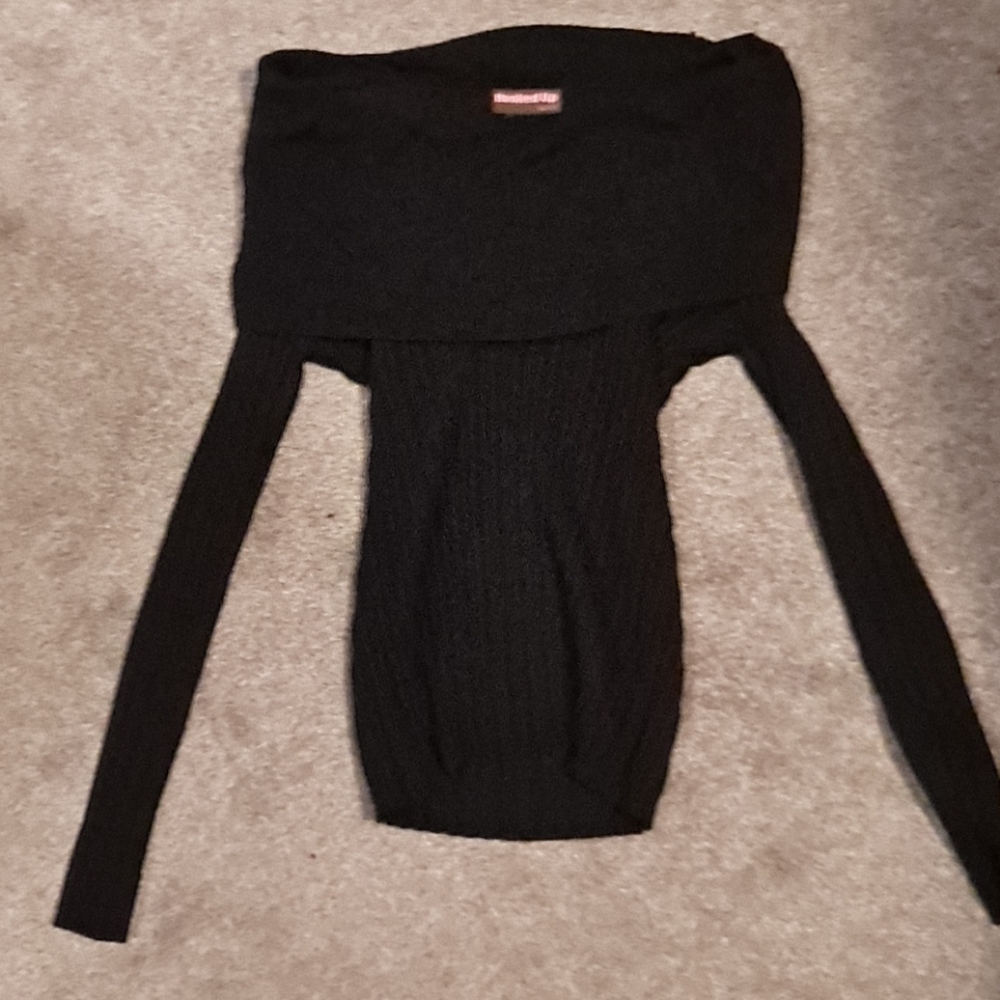 Off the shoulder shirt